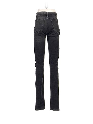 34 Beden Bershka Skinny %70 İndirimli.