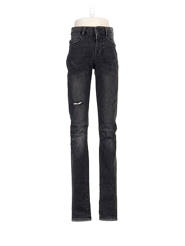 Bershka Skinny %70 İndirimli.