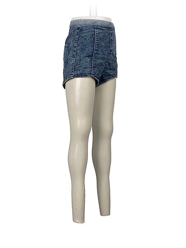 Bershka Bershka Mini Şort %70 İndirimli.
