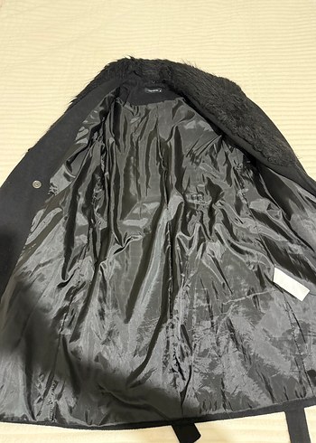 Siyah Yün Kaban, Kürklü Yaka - Görsel 3