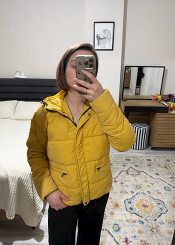 Sarı Kapüşonlu Fermuarlı Kadın Mont - Görsel 4