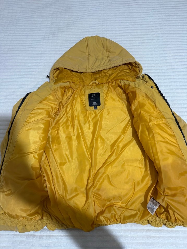 Sarı Kapüşonlu Fermuarlı Kadın Mont - Görsel 3