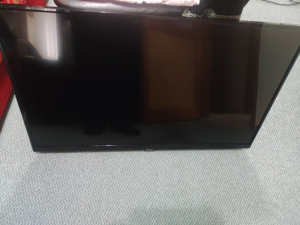 AXEN 39 İNC 99  EKRAN SMART LED TV.DAHİLİ UYDU ALİCİLİ. - Görsel 2