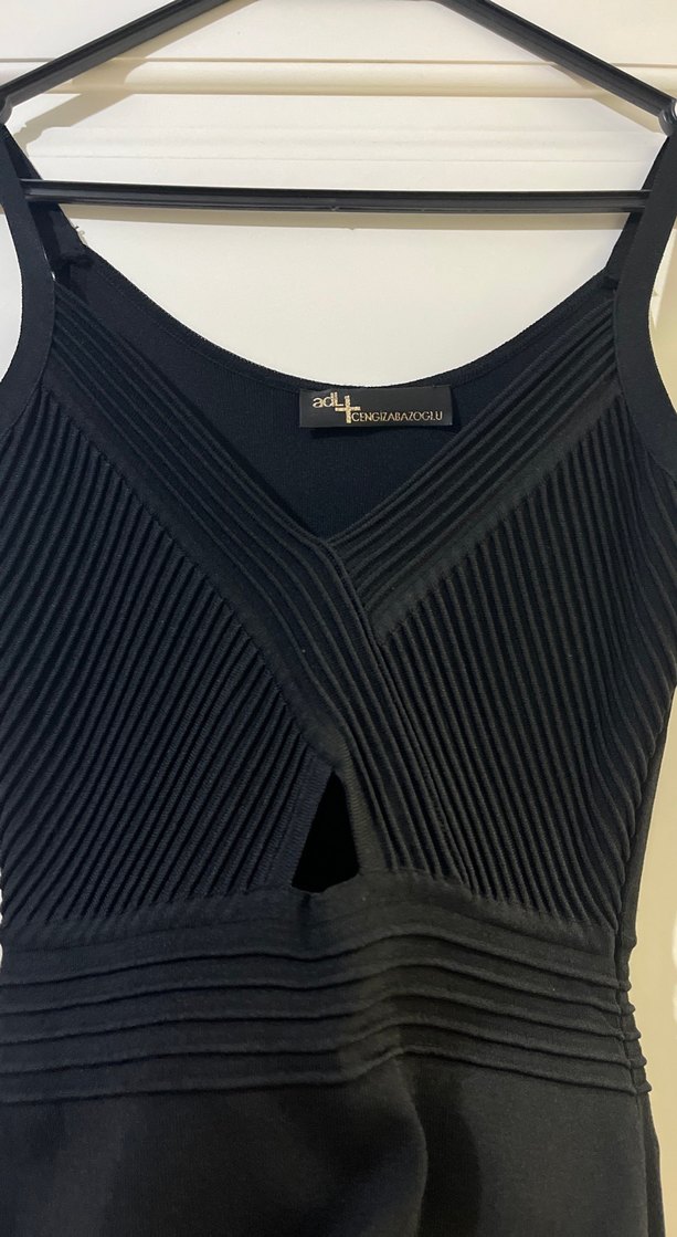 Siyah  V Yakalı pencereli midi boy Abiye Elbise - Görsel 3