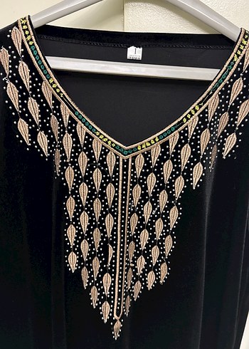 Nakışlı Siyah V Yaka Uzun Elbise kadife elbise - Görsel 3