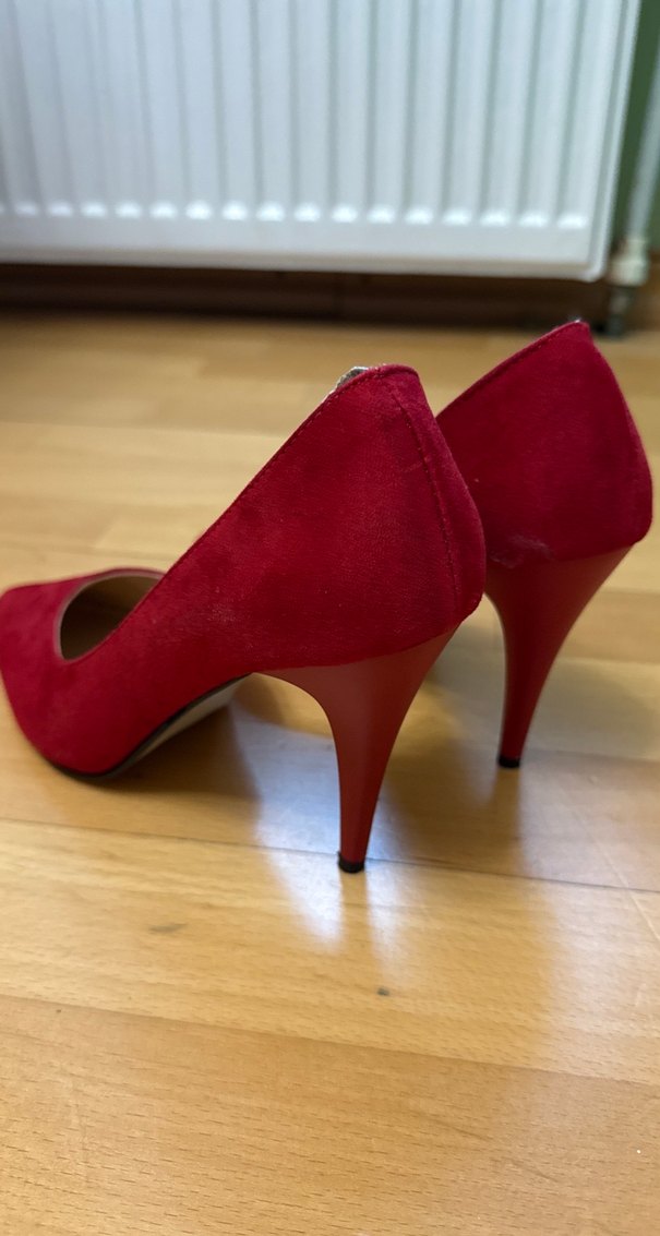 Klasik Kırmızı Süet Stiletto Topuklu - Görsel 2