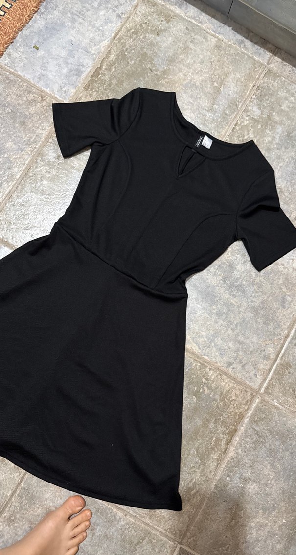 Siyah Midi Elbise - Görsel 3