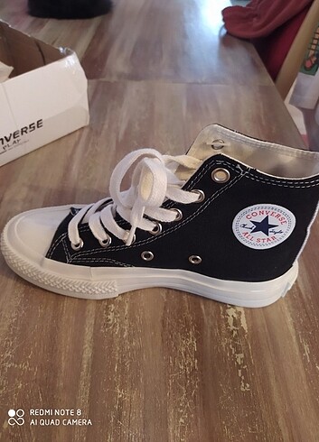 37 Beden siyah Renk Converse spor ayakkabı 