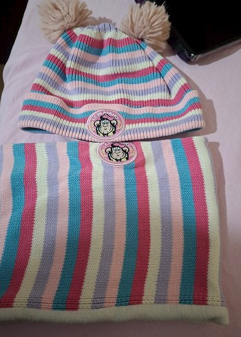 Çok Renkli Nakışlı Çocuk Bere ve Boyunluk - Görsel 5