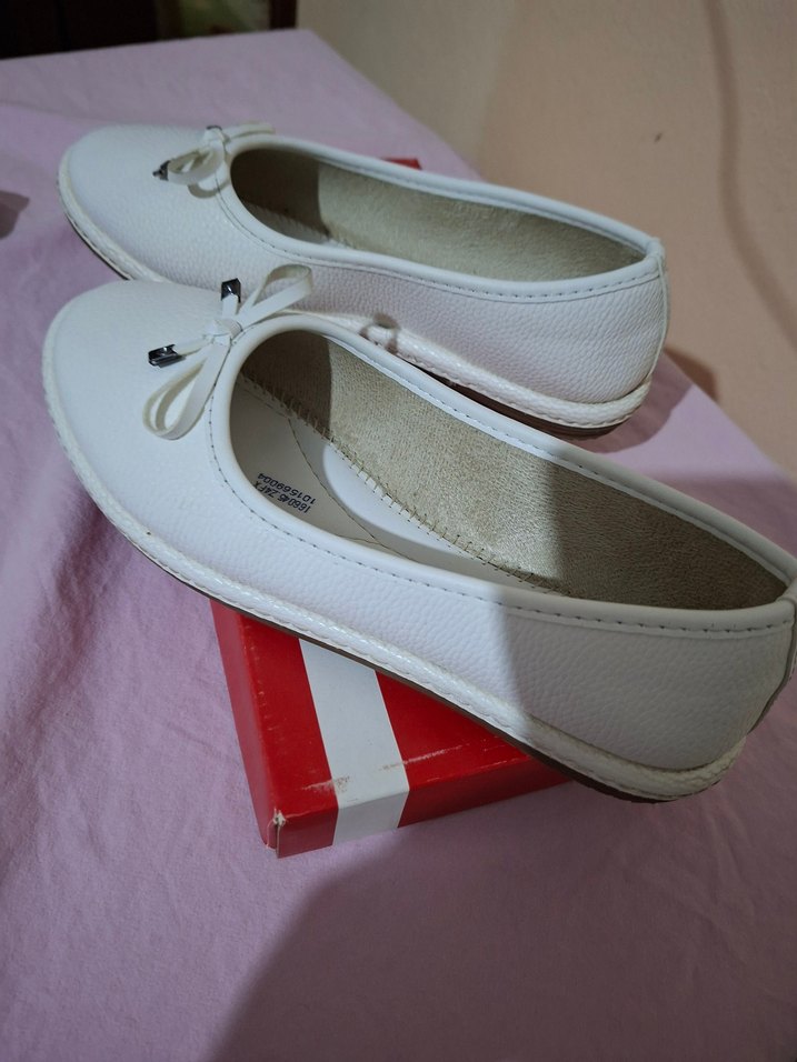 37 numara babet beyaz renk - Görsel 3