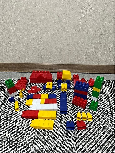 Parçalı çocuk oyuncak lego parçaları