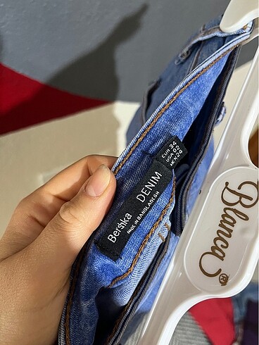 xs Beden Bershka mini kot şort