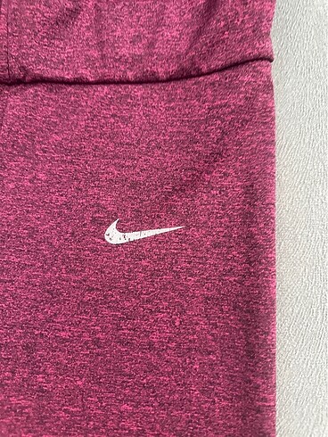 Nike Bordo Tayt