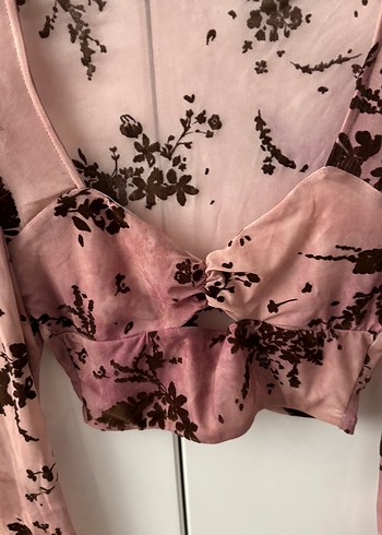 s Beden Bershka Dantel Detaylı Uzun Kollu V Yaka Pembe Bluz