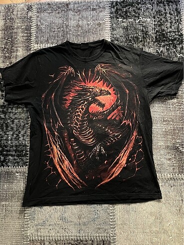 Ejderha Baskılı Tshirt