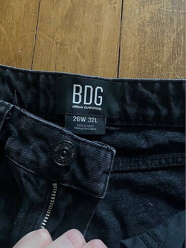 26 Beden BDG Desenli Şort