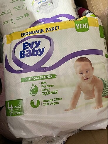 Evy baby 4 numara bebek bezi içinde 30 adet var