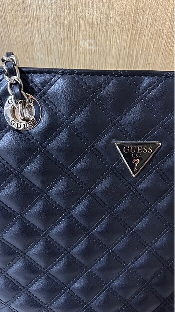  Beden Guess çanta