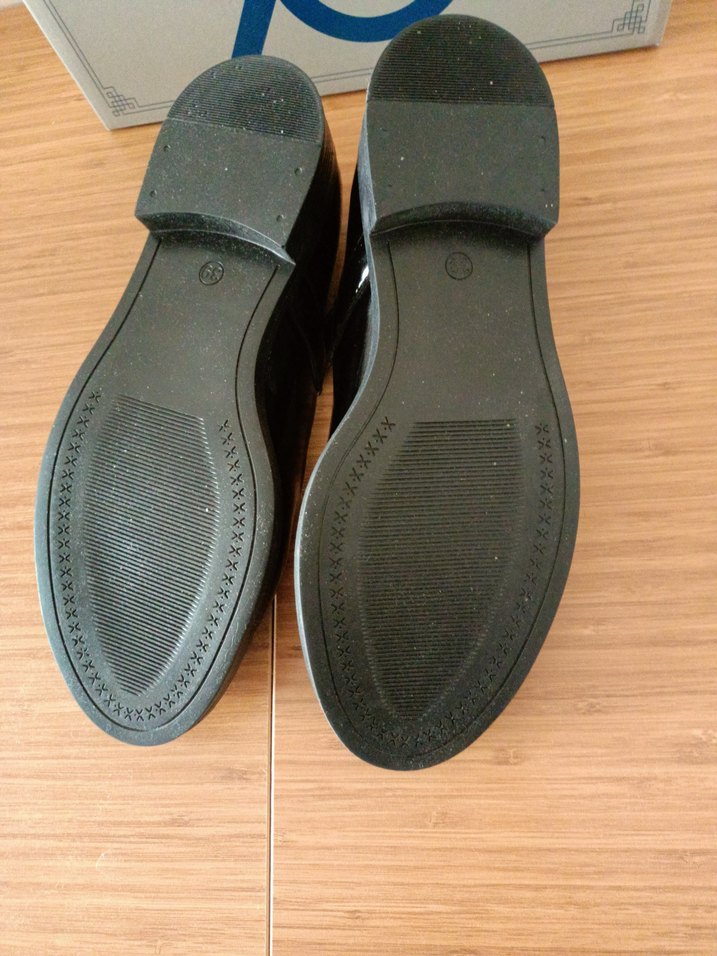 Siyah Rugan Tokalı Babet - Görsel 4