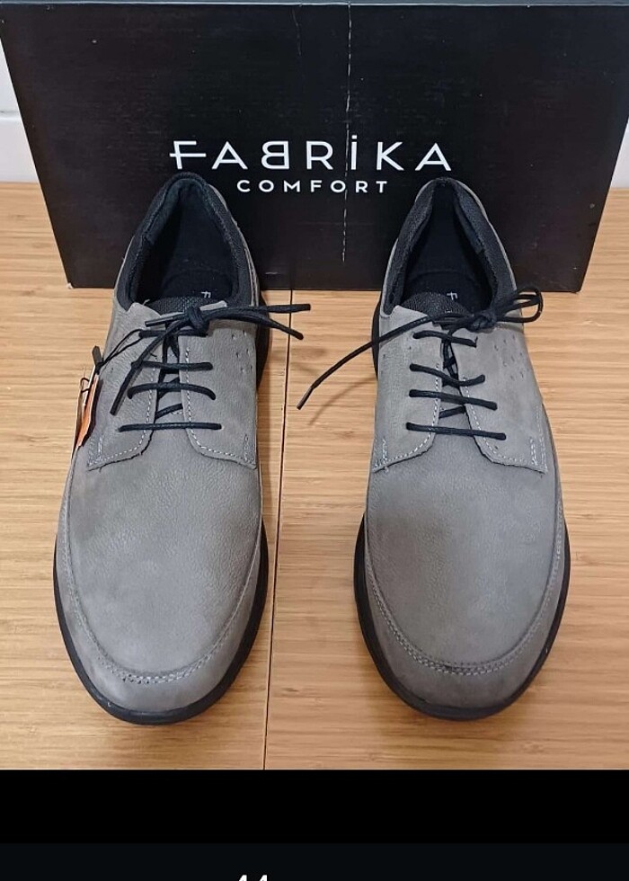 Fabrika günlük ayakkabı - Görsel 3