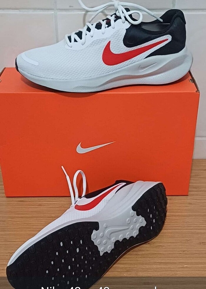 Nike koşu antrenman ayakkabısı - Görsel 2