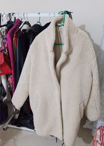 m Beden beyaz Renk Bej Peluş Kadın Midi Kaban