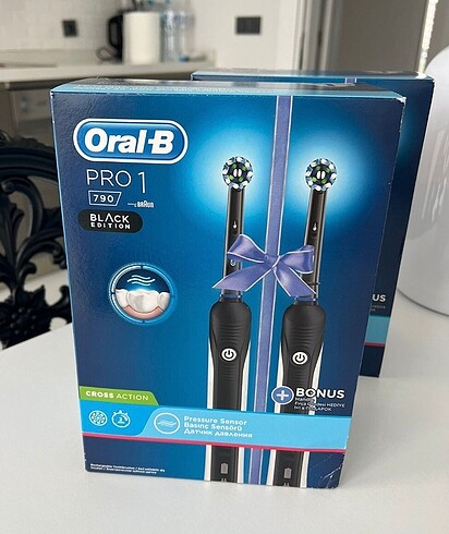 Oral b