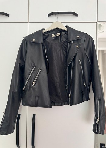 Kadın Siyah Deri Biker Ceket