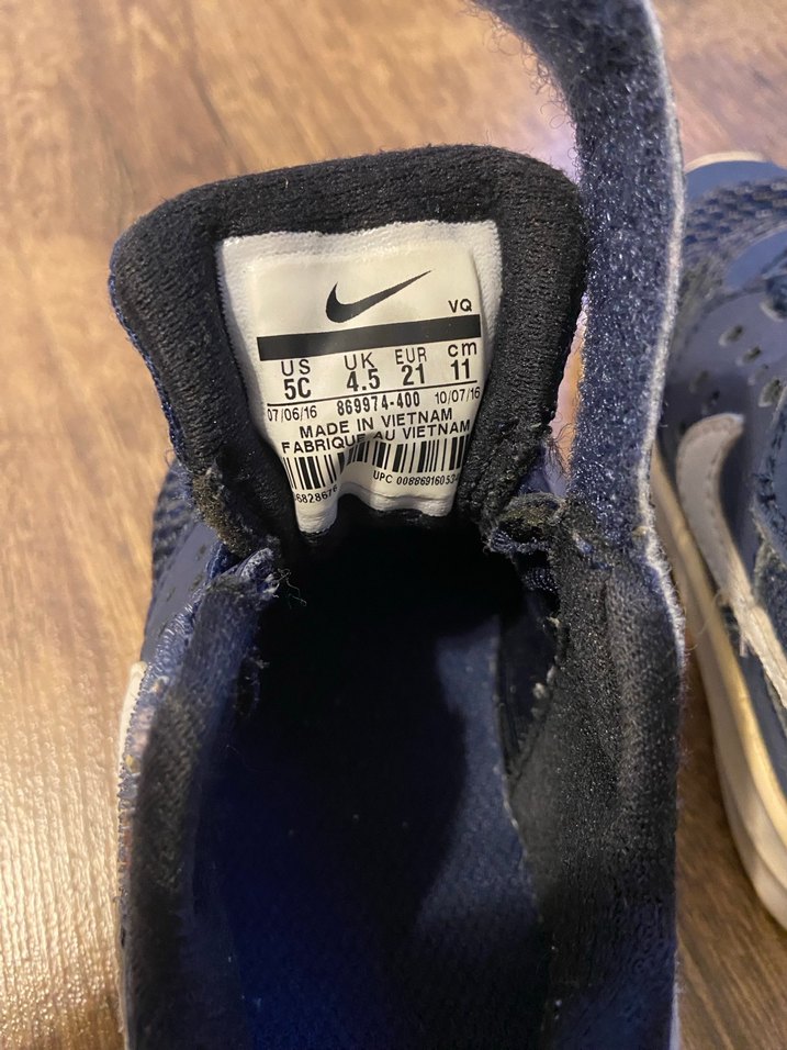 Nike Erkek Çocuk Lacivert Cırt Cırtlı Spor Ayakkabı - Görsel 4