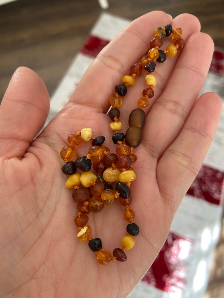 Kehribar bebek kolyesi - Görsel 3