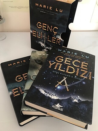 Genç Elitler - Marie Lu kutulu kitap seti