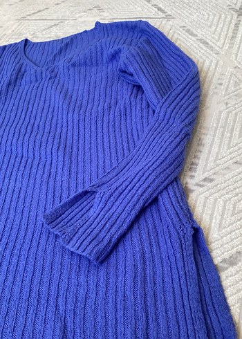 Bershka Mavi V Yaka Kadın Triko Kazak