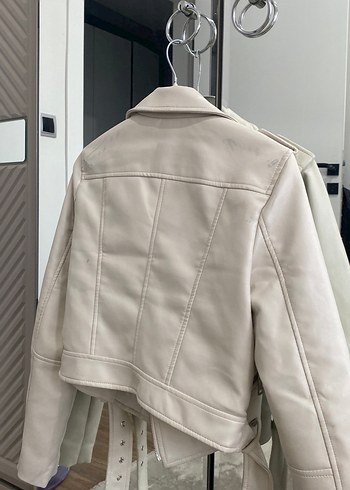 Bej Mini Deri Kemerli Ceket - Görsel 4