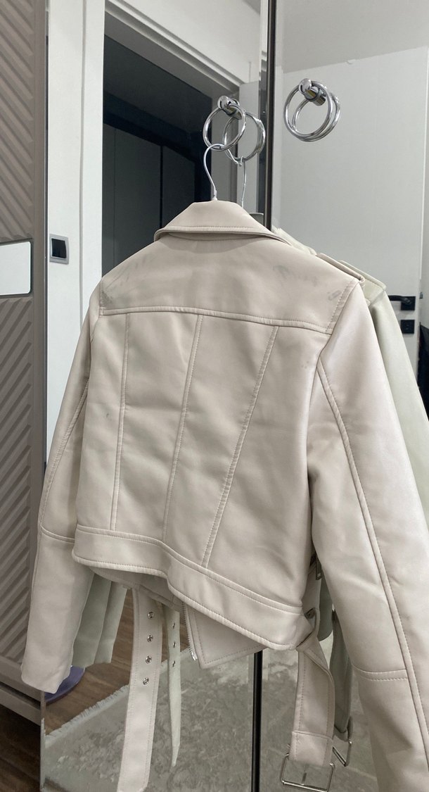 Bej Mini Deri Kemerli Ceket - Görsel 4