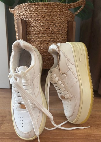 36 Beden Beyaz Minimalist Platform Kadın Spor Ayakkabı
