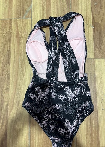 Uzun Siyah Desenli Drapeli Kadın Mayo - Görsel 3