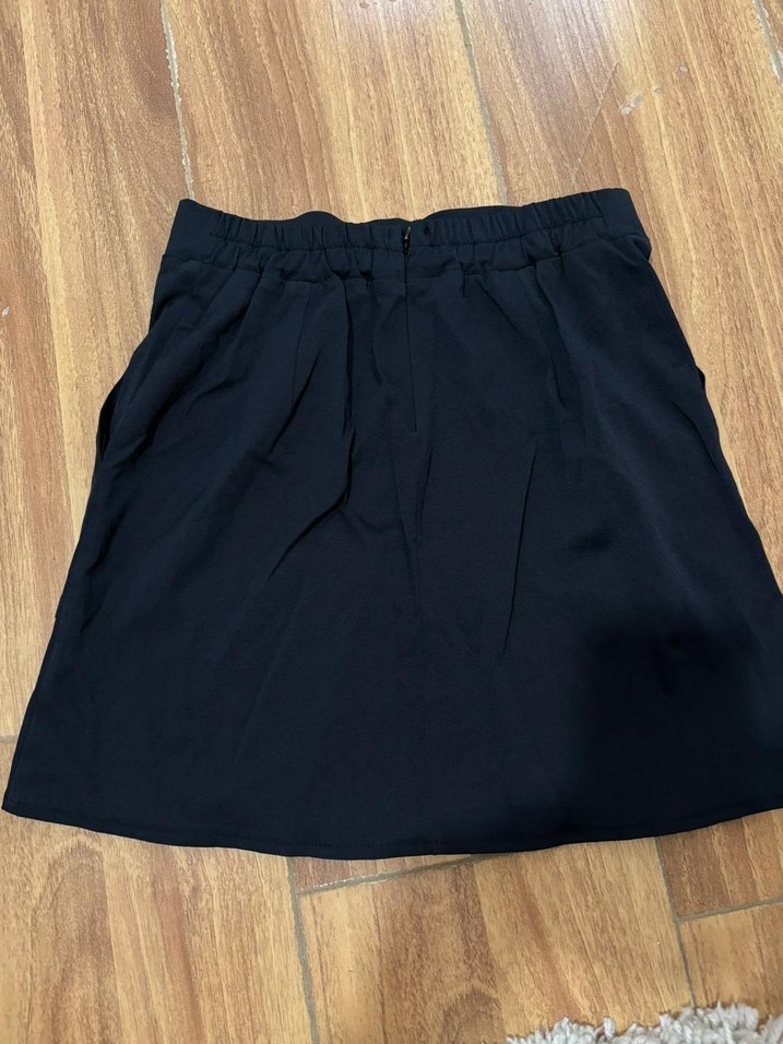 Siyah Mini Kadın Etek - Görsel 3