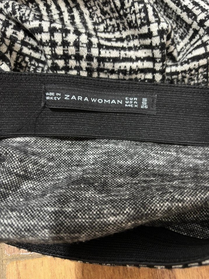 Kadın Siyah Kareli Midi Etek - Görsel 2