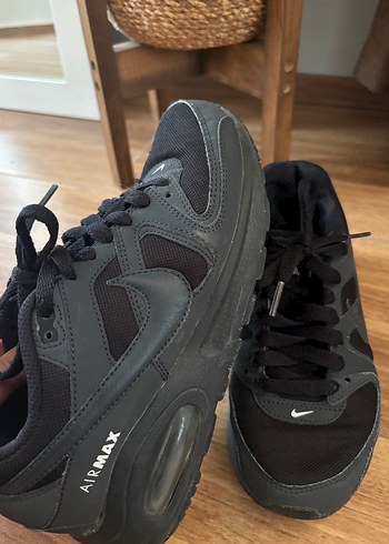 36 Beden siyah Renk Nike Siyah Spor Ayakkabı
