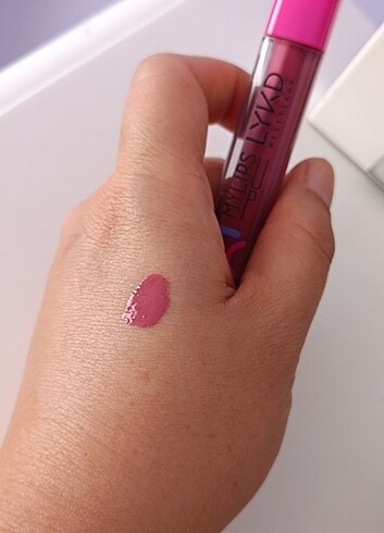 Beden pembe Renk Lykd My lips gloss ruj Dudak parlatıcısı lovely