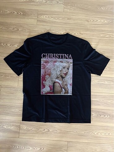 Christina Aguleria vintage stüssy carhartt y2k dickies