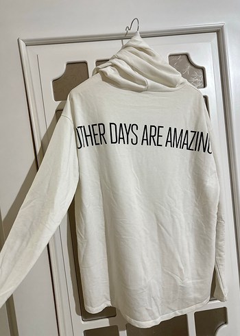 Lcw Beyaz Kapüşonlu Kadın Sweatshirt - Görsel 4