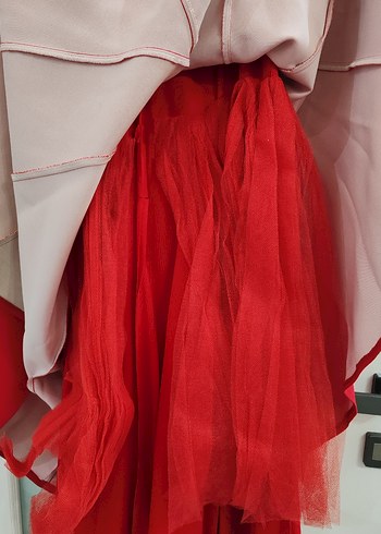 Kırmızı Drapeli Uzun Abiye Elbise - Görsel 7