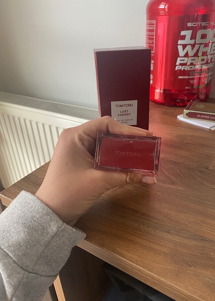 tom ford lost cherry - Görsel 3