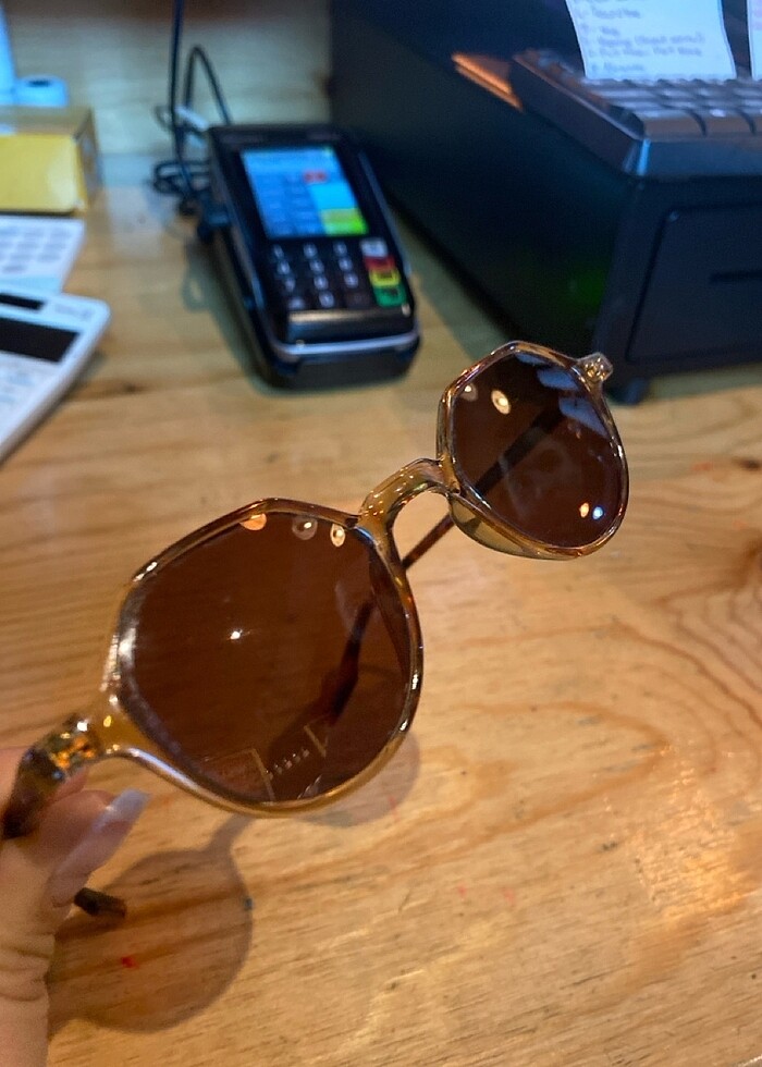 güneş gözlüğü - Görsel 2