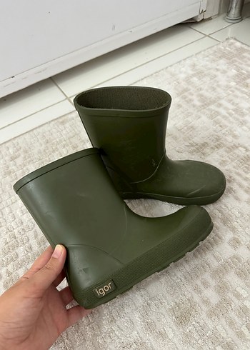 29 Beden Erkek Çocuk Haki Kauçuk Çizme