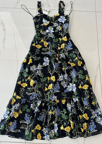Zara Çiçek Desenli Uzun Askılı Elbise