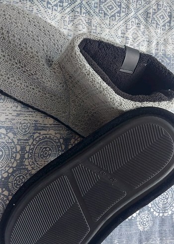 Chirpy marka 42-43 numara gri örgü erkek panduf - Görsel 4