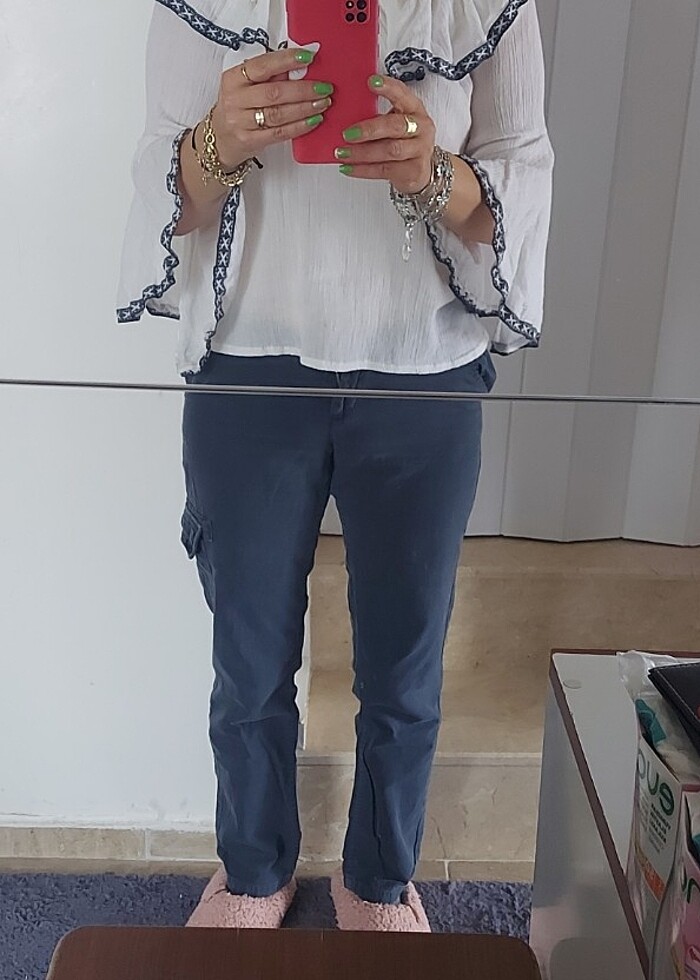 # Yargıcı lacivert, az kullanılmış pantolon  - Görsel 2