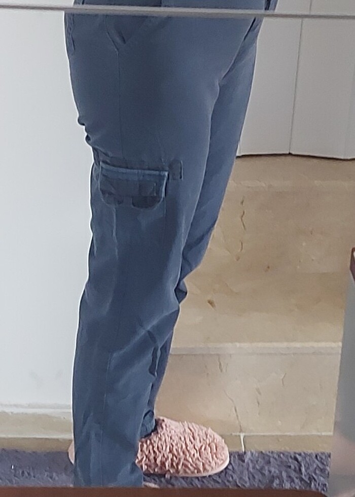 # Yargıcı lacivert, az kullanılmış pantolon  - Görsel 4